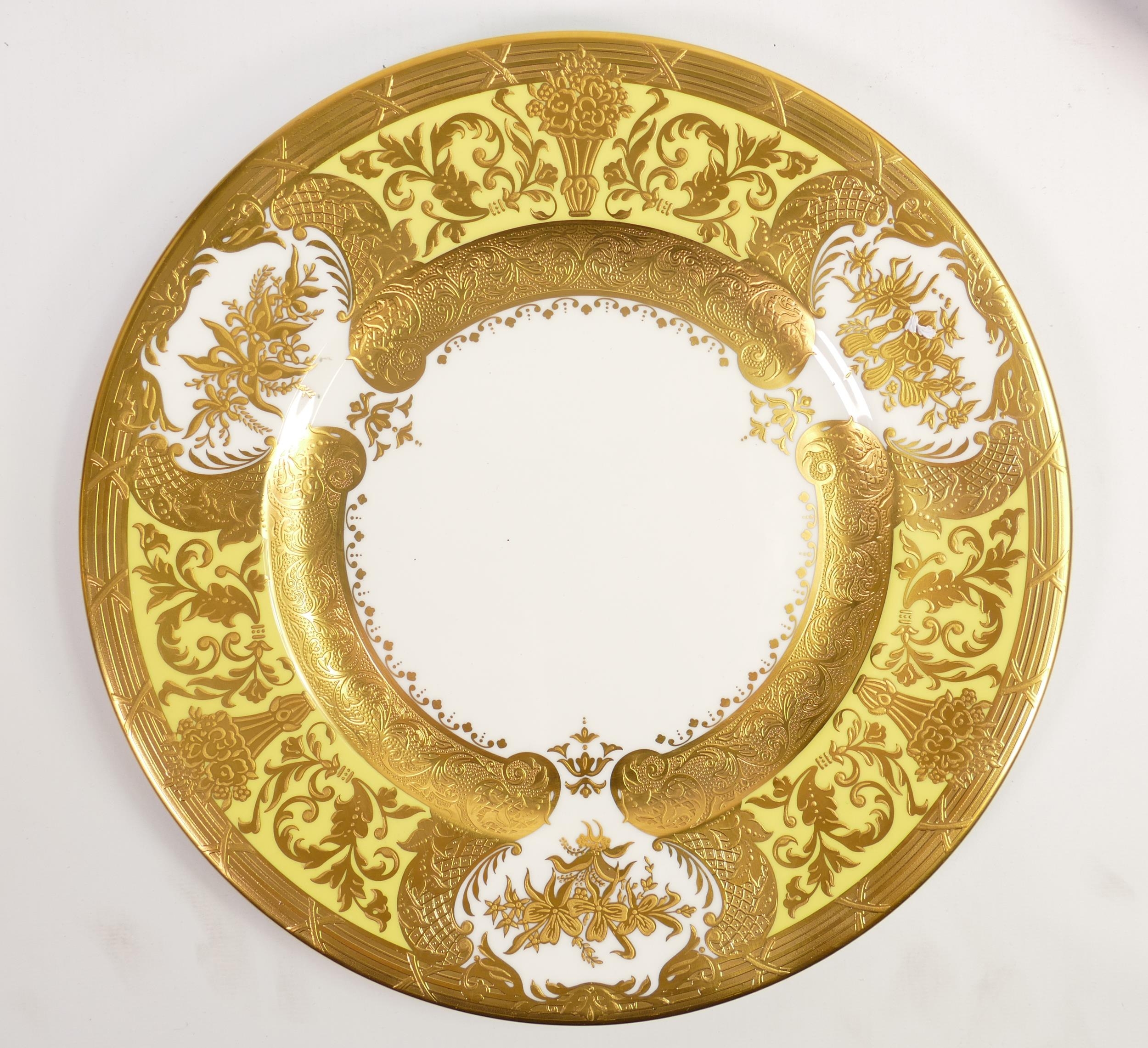 De Lamerie Fine Bone China heavily gilded Majestic patterned dinner plates, specially made high - Image 2 of 3