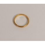 22ct gold wedding ring, size O,3.3g.