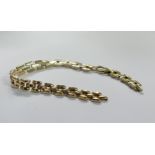 9ct gold hallmarked bracelet, broken, weight 6.6g.