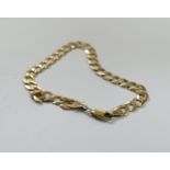 9ct gold hallmarked bracelet, jump ring worn thin, weight 5.5g.