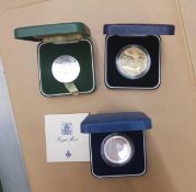 Collection of Commemorative Coins to include Royal Mint Silver Proof coin Charles & Diana 1982, 75th