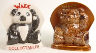 Wade Buffalo 1998 & Extravaganza 1998 Fair advertising counter top plaques, height 20cm. These items