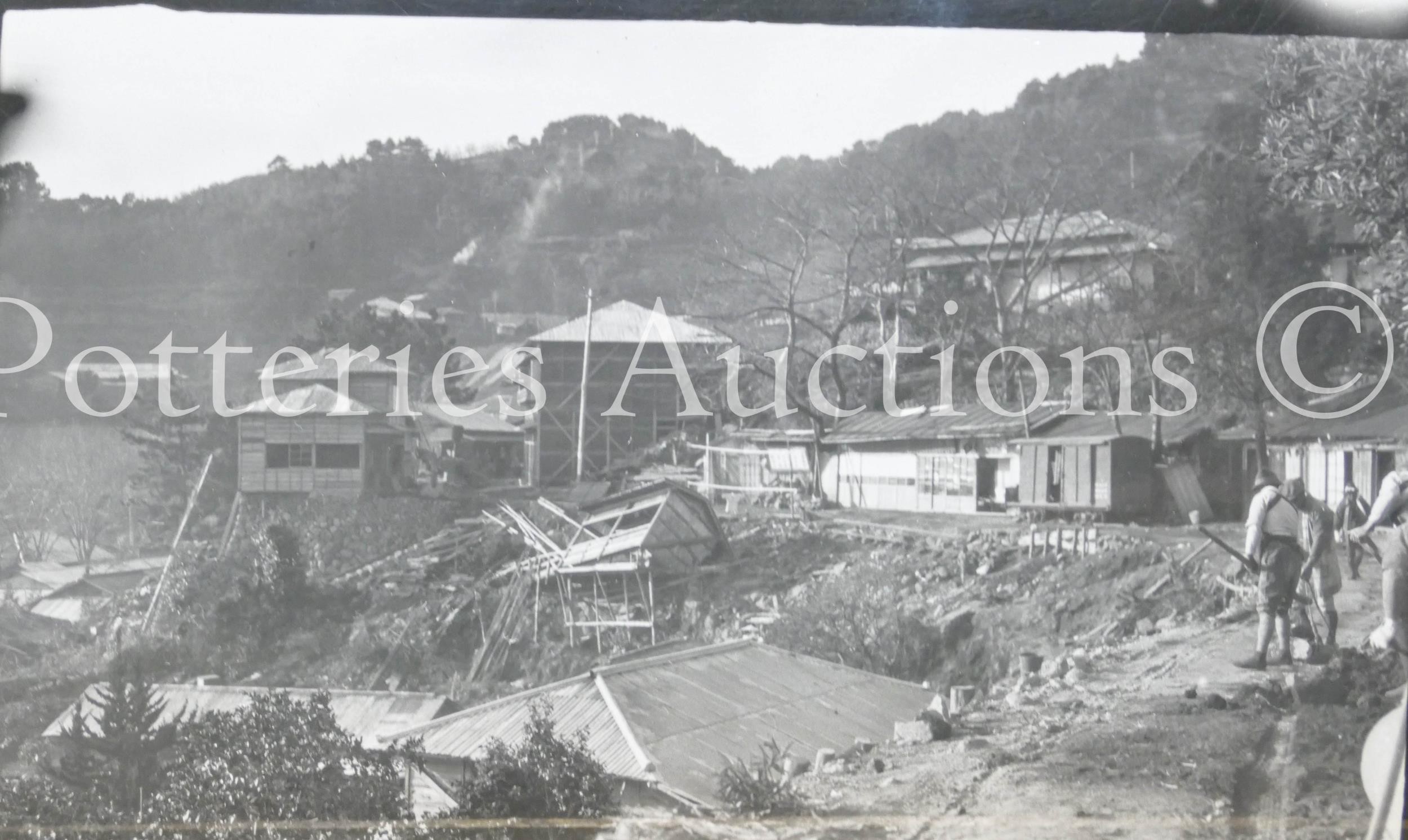 Photographs of the 1923 Great Kanto Earthquake in Japan. An interesting and rare private - Image 84 of 115