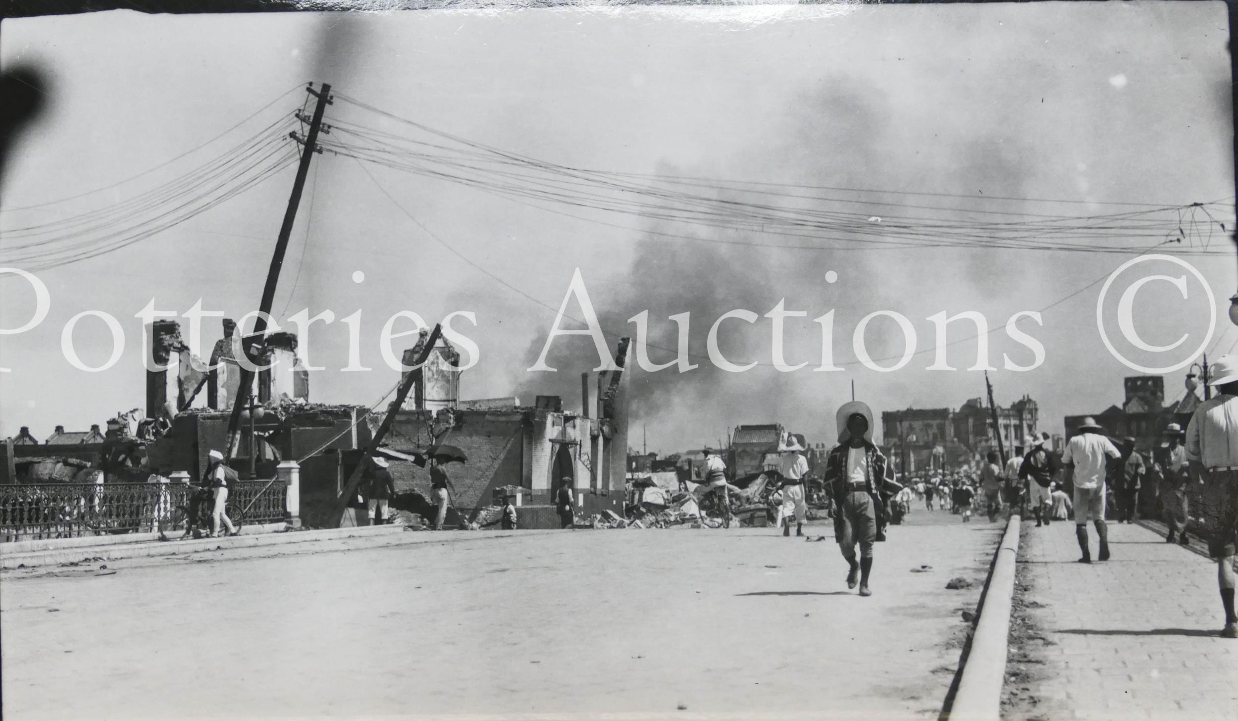 Photographs of the 1923 Great Kanto Earthquake in Japan. An interesting and rare private - Image 105 of 115
