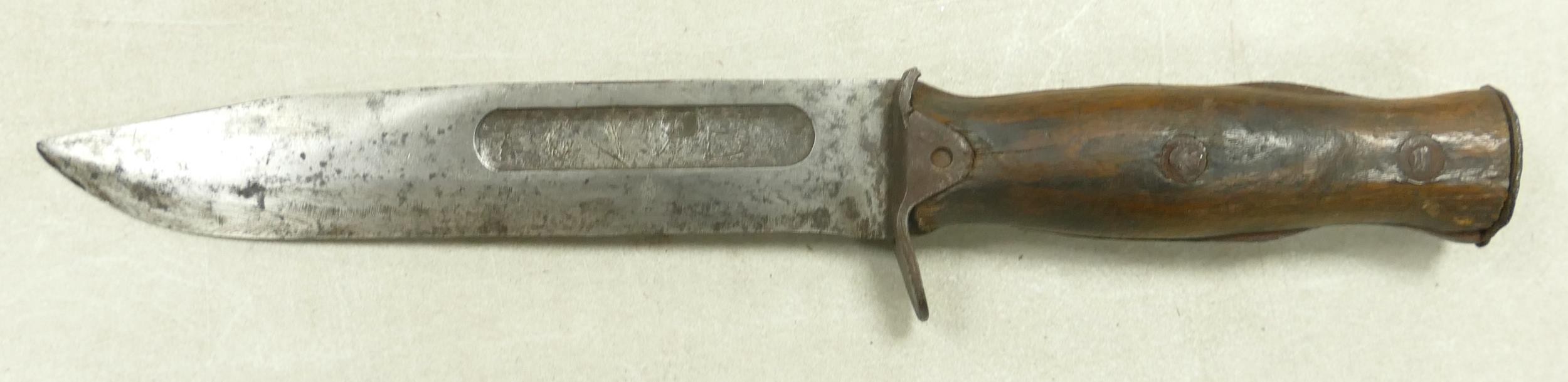 Antique early 20th century, Mexican artillery fighting knife with leather sheath. Blade stamped - Image 2 of 2