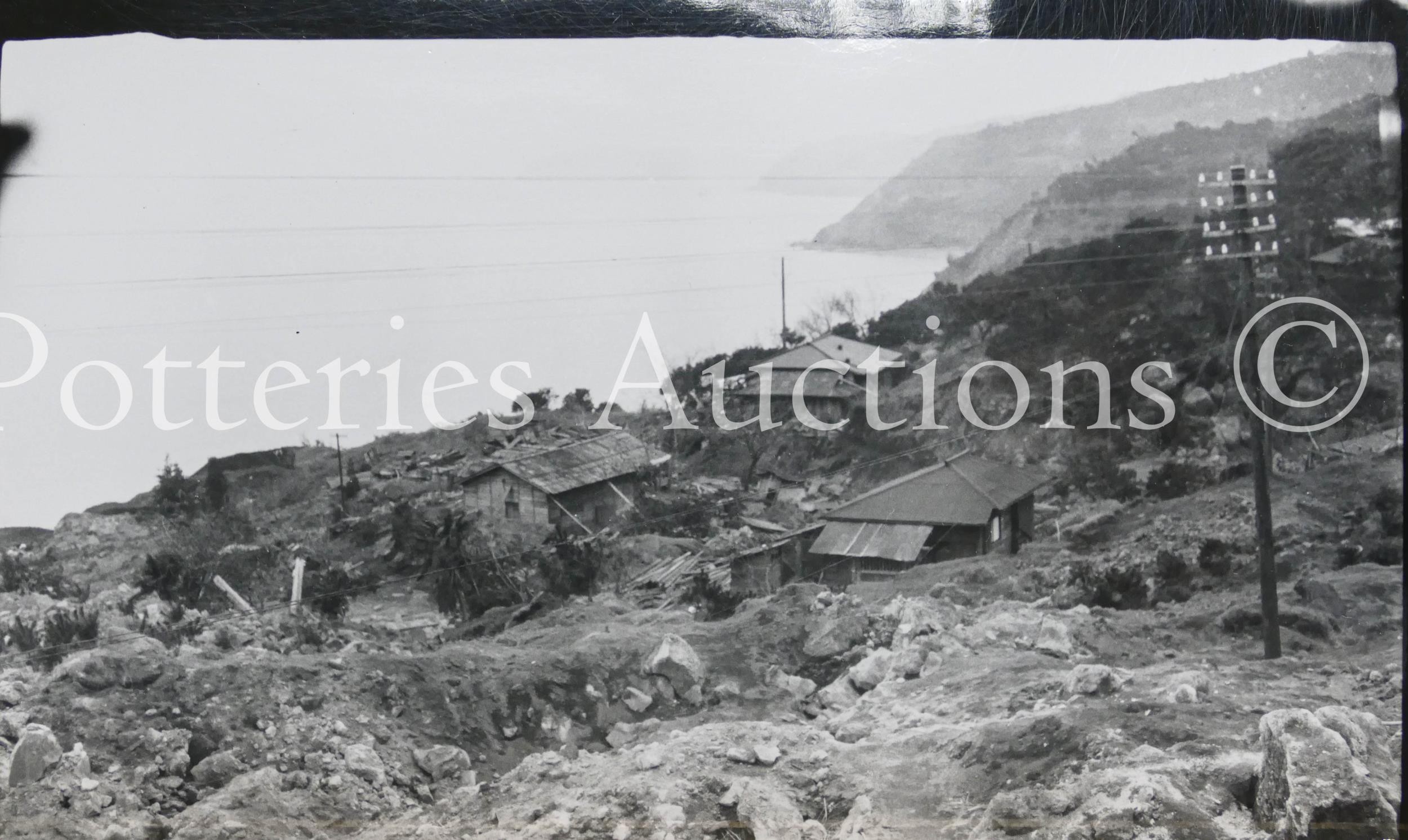 Photographs of the 1923 Great Kanto Earthquake in Japan. An interesting and rare private - Image 114 of 115