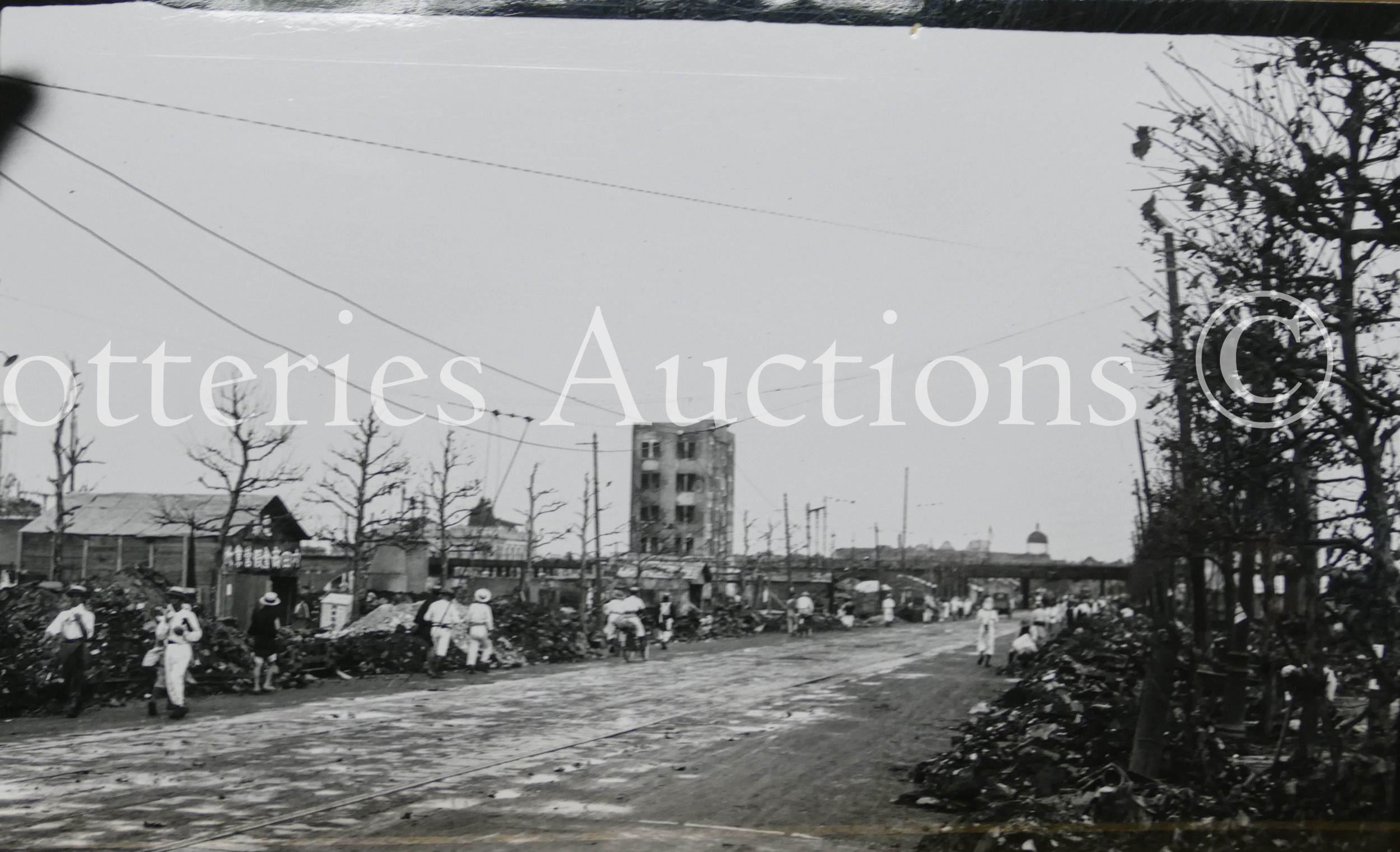 Photographs of the 1923 Great Kanto Earthquake in Japan. An interesting and rare private - Image 87 of 115