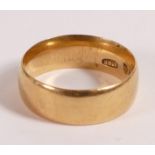 18ct gold wedding ring, size L,5.5g.
