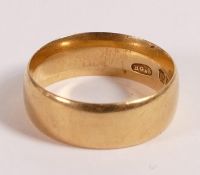 18ct gold wedding ring, size L,5.5g.