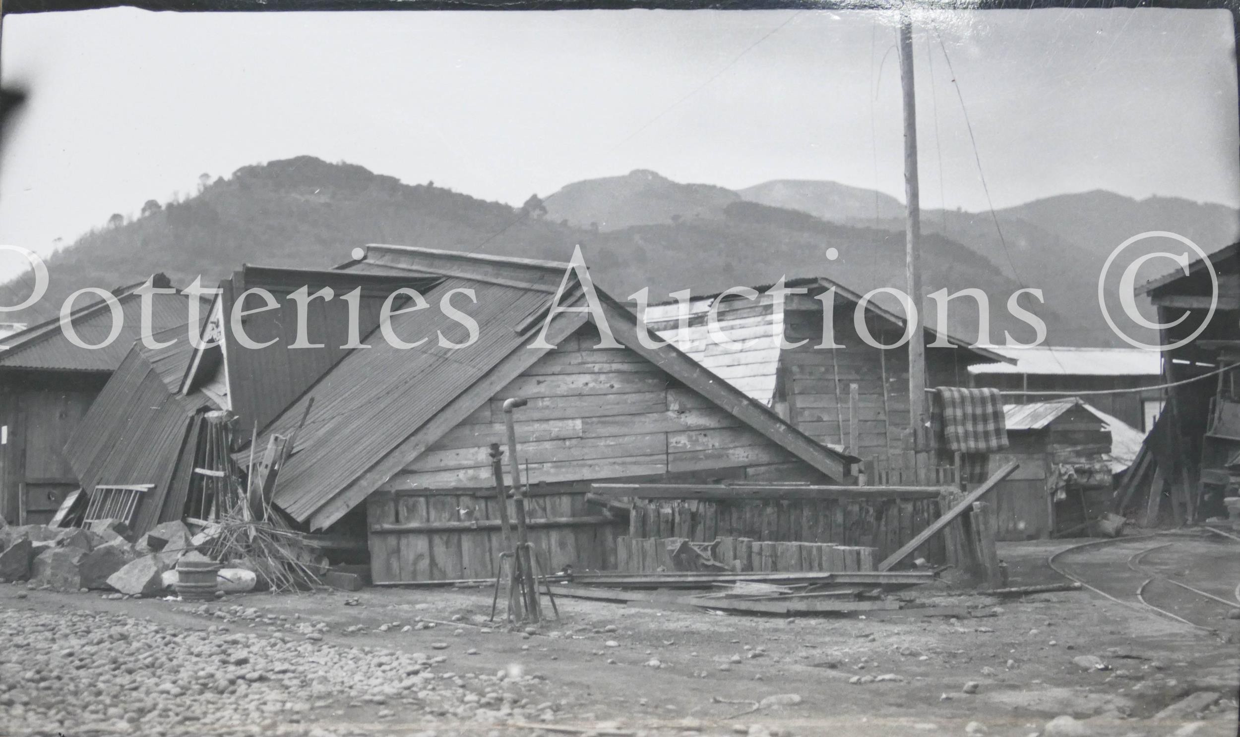 Photographs of the 1923 Great Kanto Earthquake in Japan. An interesting and rare private - Image 97 of 115
