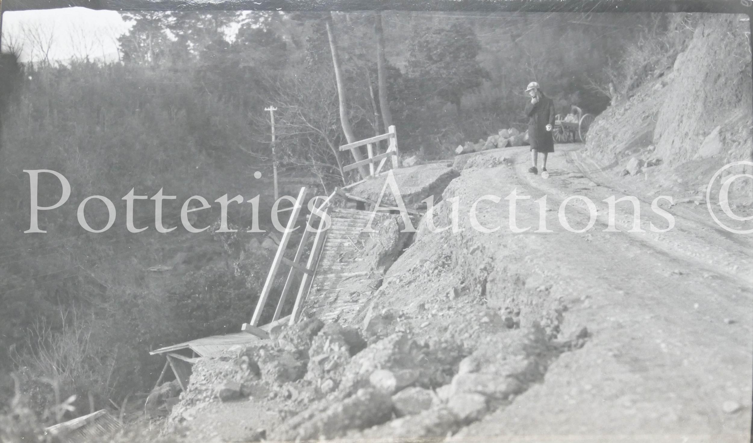 Photographs of the 1923 Great Kanto Earthquake in Japan. An interesting and rare private - Image 82 of 115