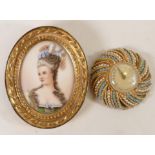 19th century miniature porcelain portrait depicting Marie Antoinette, with gilt wooden frame. Plaque