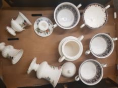 Wedgwood items to include Black Florentine soup coups, Kutani Crane vase etc (1 tray).