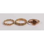 9ct gold wedding ring, size O and two 9ct gold rings, 5.5g.