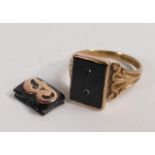 9ct gold & onyx set dress ring, with onyx mounted gold B head (detached) Gross weight 3.3g, UK