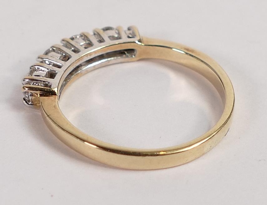 9ct hallmarked gold ladies 9 diamond set dress ring. The diamonds - 4 larger stones about 2.5mm dia, - Image 3 of 3