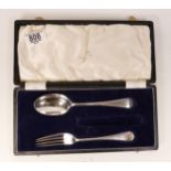 Cased hallmarked silver fork & spoon, knife missing, weight 101.8g.