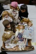A collection of Leonardo's Collectors Porcelain Dolls(8)