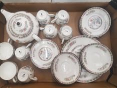 Wedgwood Kutani Crane Teaware to include teapot, 8 teacups and saucers, 8 side plates and cake plate