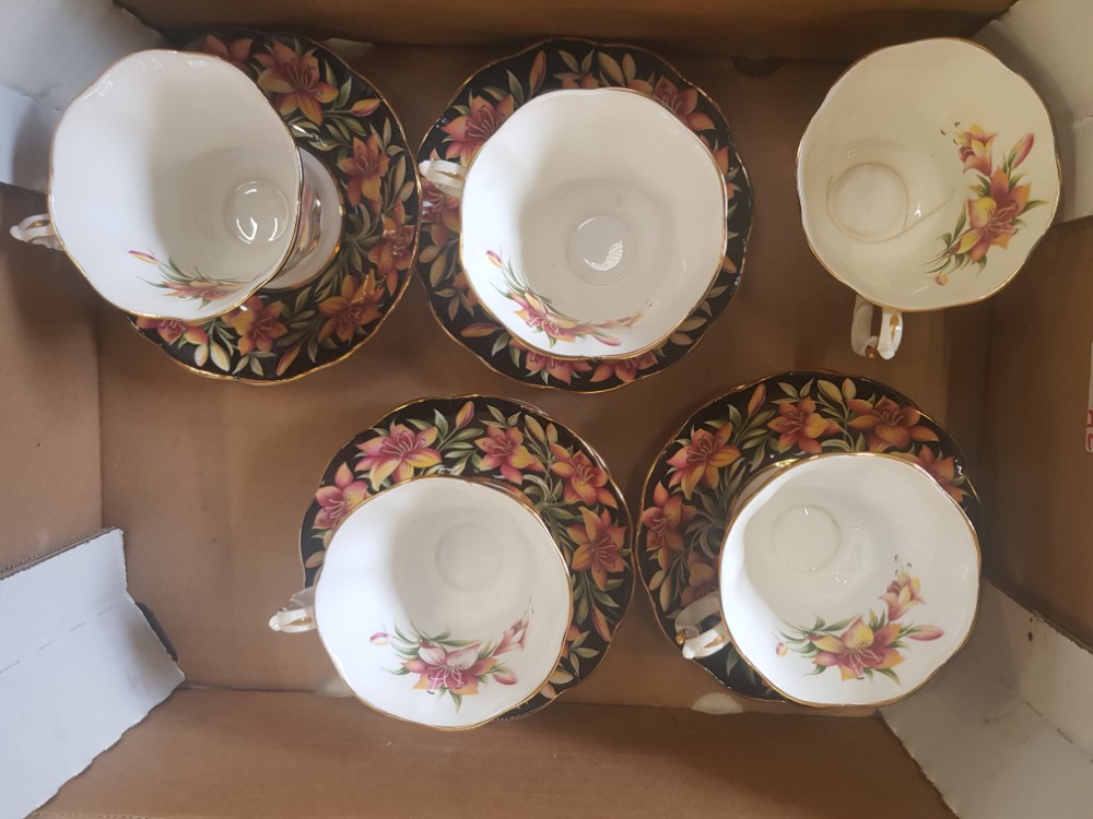 Royal Albert Prairie Lily pattern, 5 cups (1a/f) & 6 saucers