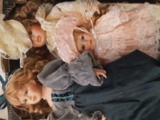 Four Vintage Porcelain Dolls to include one smaller Leonardo Collection example (4)