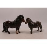 Beswick Shetland Pony 1648 together with Woolly Shetland mare 1033 (2)