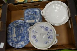 A mixed collection of items to include Midwinter Blue & White tureen, Wedgwood Ashbury patterned