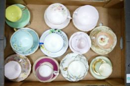 A mixed collection of floral cups & saucer sets to include Paragon, Royal Grafton, Royal Chelsea,
