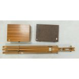 Windssor & Newton Easel, with 2 empty painting boxes(3)