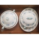 Aynsley 'Las Palmas' pattern dinner ware items to include 3 oval serving platters, lidded tureen and