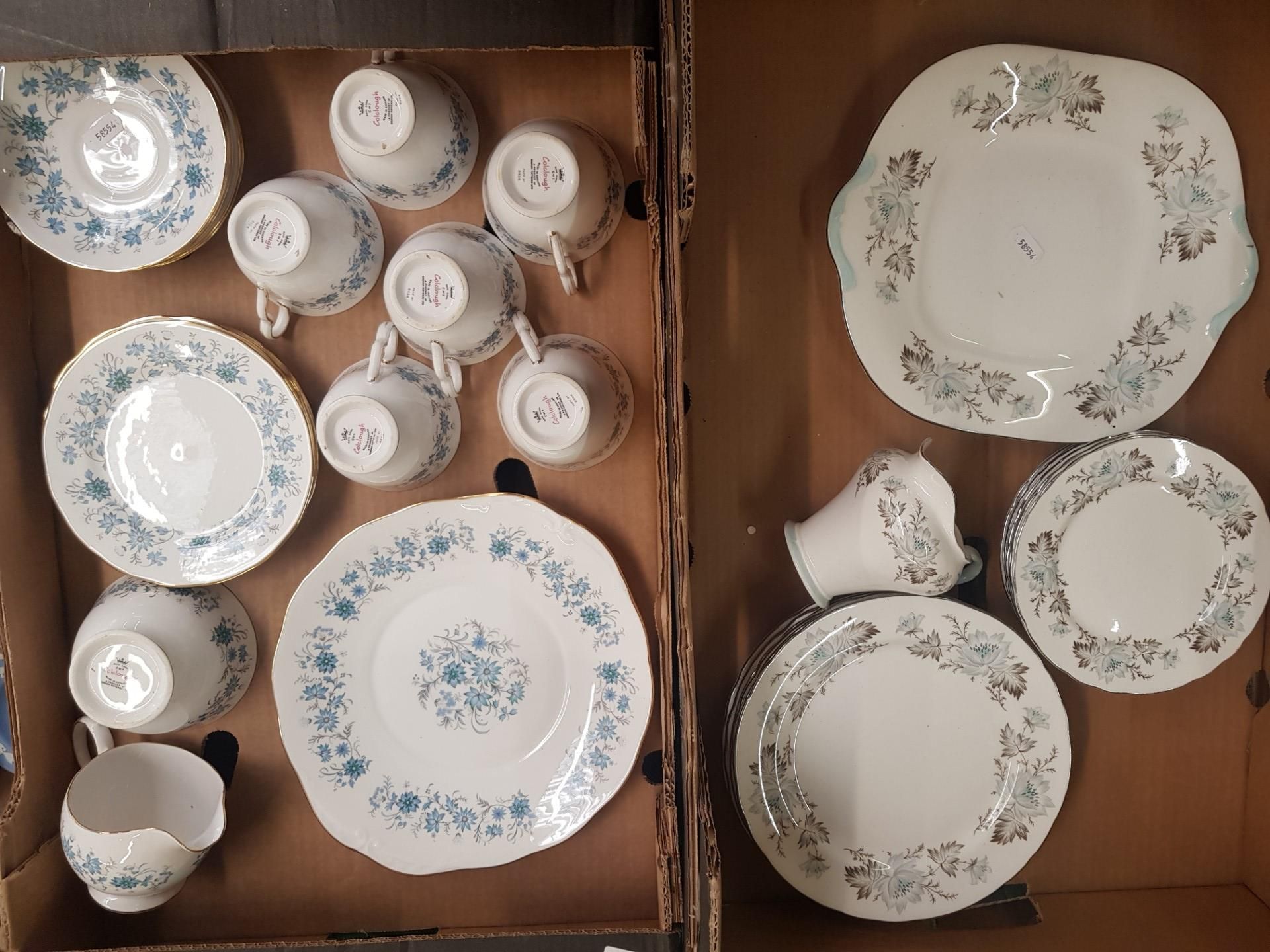 A mixed collection of tea ware items to include Colclough tea set consisting of cake plate, milk/