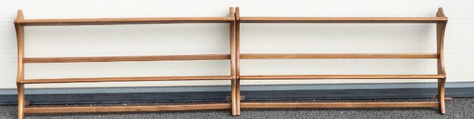 Ercol mid century light wood plate racks, length 96cm & height 50cm (2)