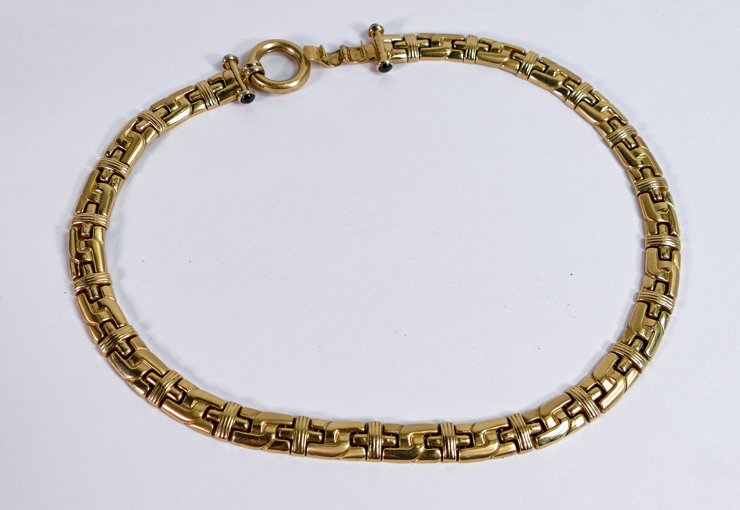 14ct gold heavy gold necklet / collar, marked .585, and tested as 14ct gold. Measures 46cm long - Image 2 of 2