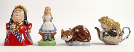 Wade Alice in Wonderland figures Queen of Hearts (handwritten to base), Dormouse, Cheshire Cat &