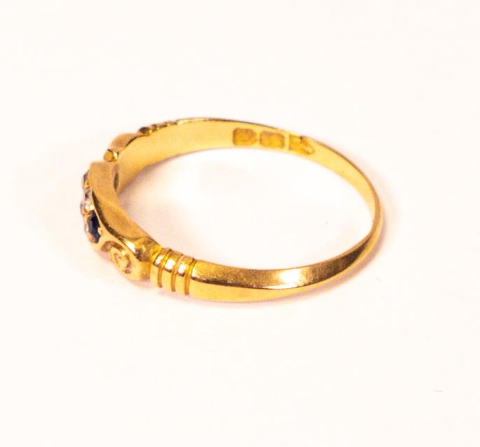 18ct gold diamond & sapphire ring, size Q, 2.5g. - Image 4 of 4