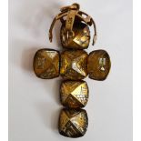 9ct gold foldaway cross ball pendant, 12g.