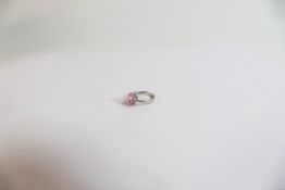 9ct white gold ladies dress ring, set with pink heart shaped stone, size L, 3.5g.