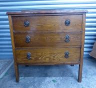Early 20th Century Oak chest of 3 drawers 77cm W x 78cm H x 41.5 D