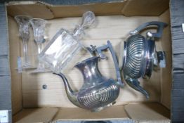 Mixed collection of items to include Viners of Sheffield silverplate teapot and coffee pot