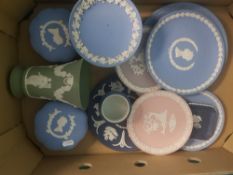A collection of Wedgwood jasperware to include lilac plate, pink plate, sage green vase, footed bowl
