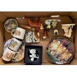 A mixed collection of ceramic items to include Radnor figural bird group, decorative wall plates,