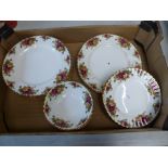 Royal Albert Old country rose patterened dinner ware to include 7 dinner plates, 6 salad plates, 6