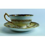Paragon Giled Cabinet Cup & Saucer, reproduction of service made for Her Majesty Queen Mary 1913