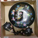 Crown Devon Chelsea patterned bowl and pot together with two Wye bud vases (4)