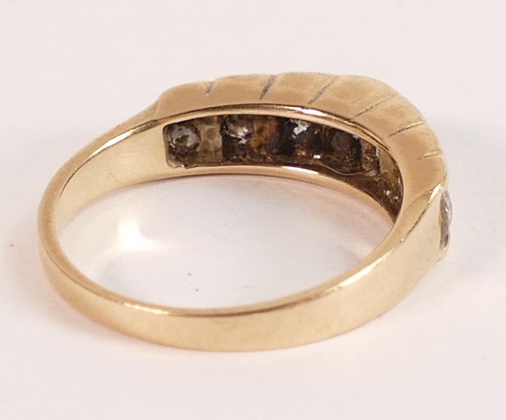 14k gold & diamond 7 stone ring (0.7ct), each diamond about 10 points in size, marked 14k & tested - Image 3 of 3