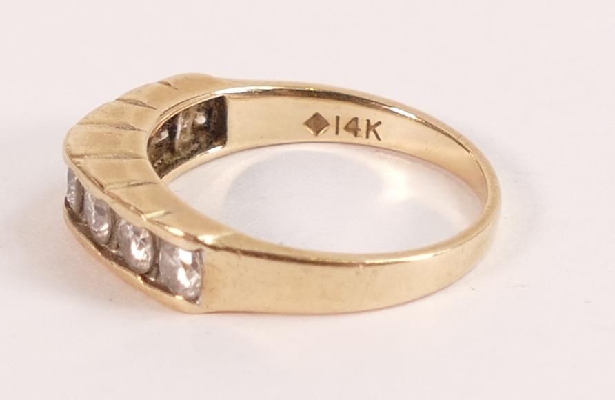 14k gold & diamond 7 stone ring (0.7ct), each diamond about 10 points in size, marked 14k & tested - Image 2 of 3