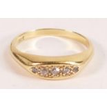 18ct gold and 3 stone diamond ladies dress ring, size M, weight 4.17g.