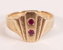 18ct gold & ruby ring size S/T, marked 18c and tested as 18ct gold. Gross weight 6.31g.