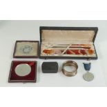 Group of collectables including hallmarked silver, comprises; Cased agate pen, pencil & ruler set (