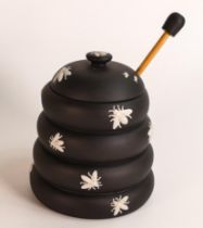 Wedgwood black Basalt Jasperware honey pot & drizzler, height of pot 13cm